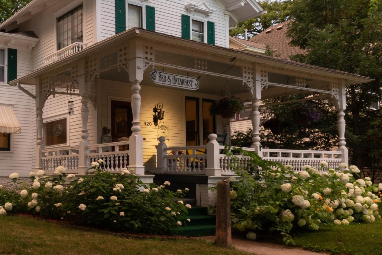 Carriage House Bed & Breakfast Winona Kültér fotó