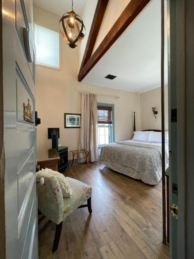 Carriage House Bed & Breakfast Winona Kültér fotó