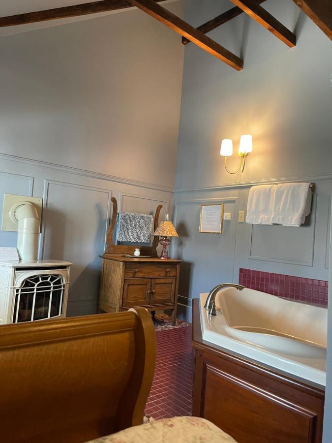 Carriage House Bed & Breakfast Winona Kültér fotó
