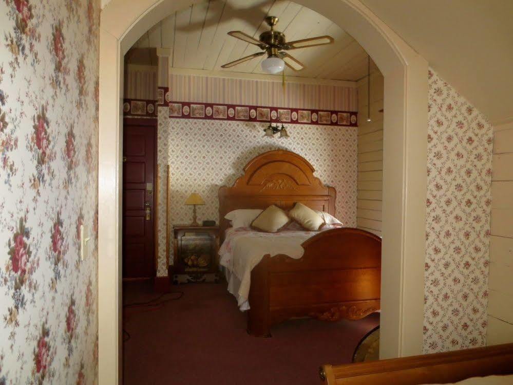 Carriage House Bed & Breakfast Winona Kültér fotó